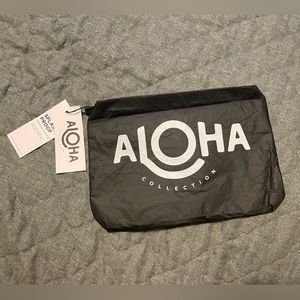 *NEW* Aloha Collection Wet Bikini Bag/Clutch